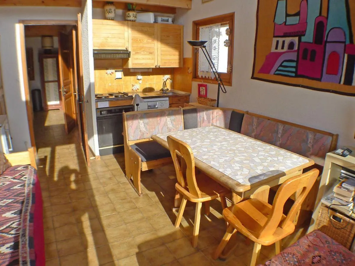 Apartment Appartement Ensoleille Avec Balcon, Animaux Admis, Proche Du Centre De Samoens - Fr-1-629-24